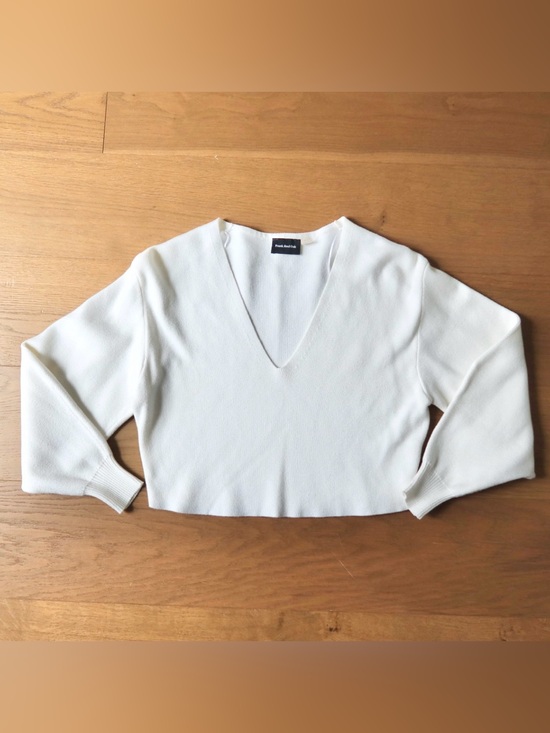 Sweaters - Frank And Oak White V-Neck Cropped Sweater